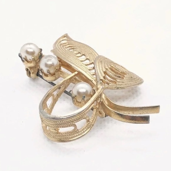 Vintage Czechoslovakia Brooch - Picture 4 of 8